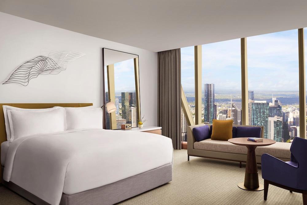 The Ritz-Carlton, Melbourne Room Type - Victoria Harbour, Harbour View, 1 King Bed The Ritz-Carlton, Melbourne Room Type - Victoria Harbour, Harbour View, 1 King Bed