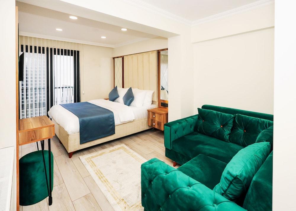Galata Masterpiece Hotel Room Type - Deluxe Double Room