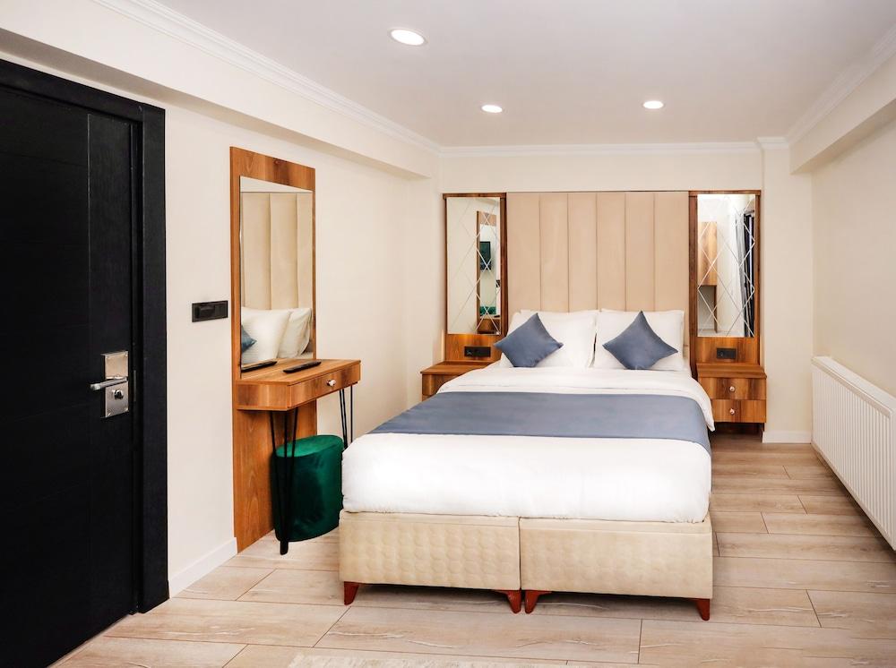 Galata Masterpiece Hotel Room Type - Standard Double Room