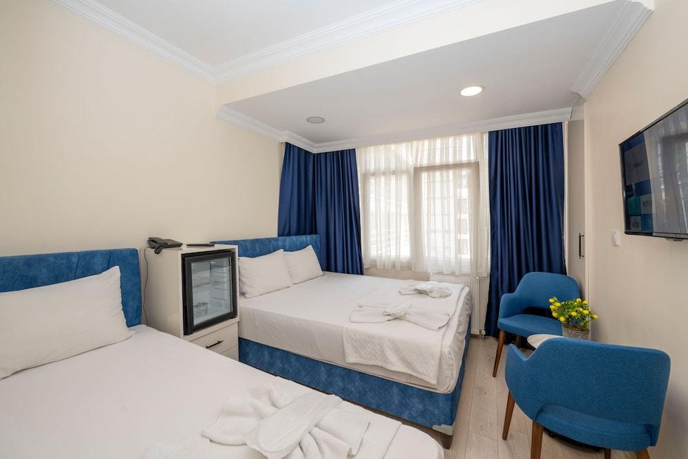 Hotel Grand Istanbul Room Type - Family Triple Room