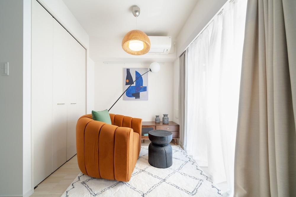TORA HOTEL Sensoji SUNNY Room Type - Apartment, 1 Queen Bed