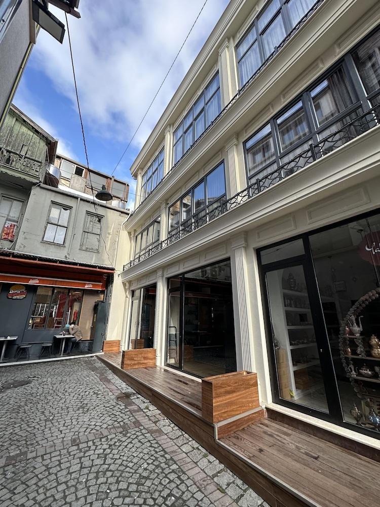 Berfinn Hotel Ortaköy - Tap to explore photos