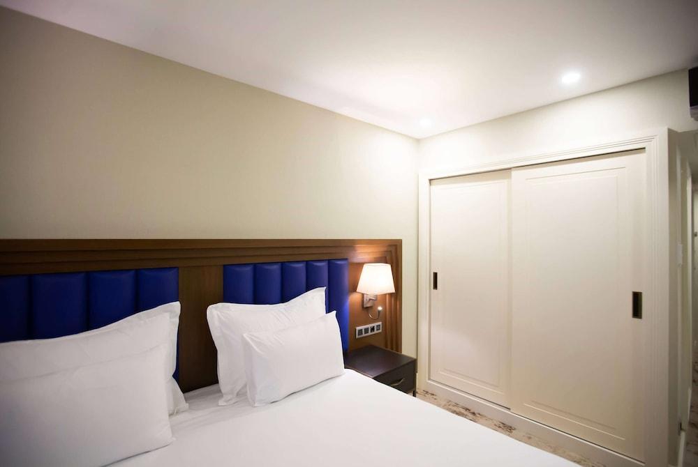 Ramada Plaza By Wyndham Istanbul Sultanahmet - Tap to explore photos