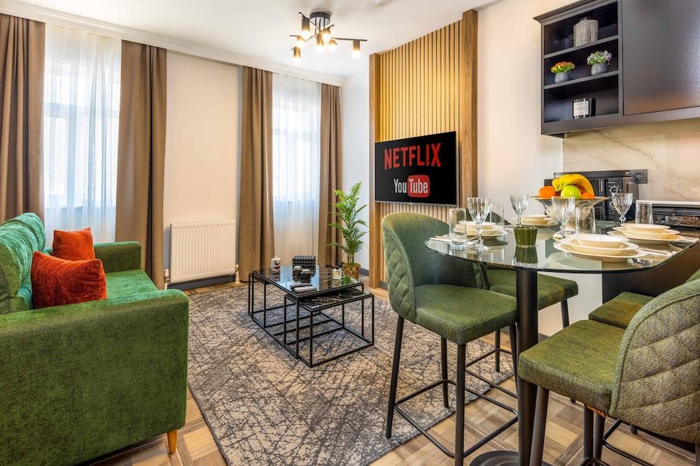 BayMari Suites City Life Room Type - Deluxe Apartment, 1 Bedroom