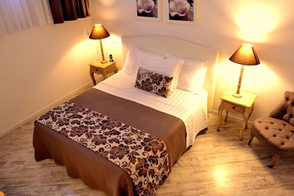 Domus Lina Room Type - Triple Room
