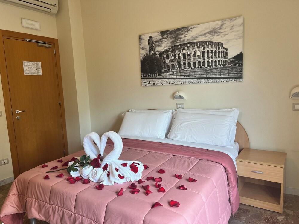 Palazzo Sant'Antonio Roma Room Type - Standard Double Room
