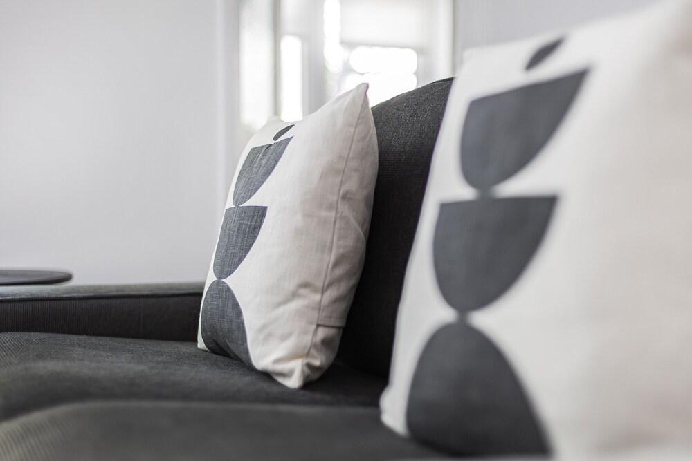 The Neasden Villas - Tap to explore photos