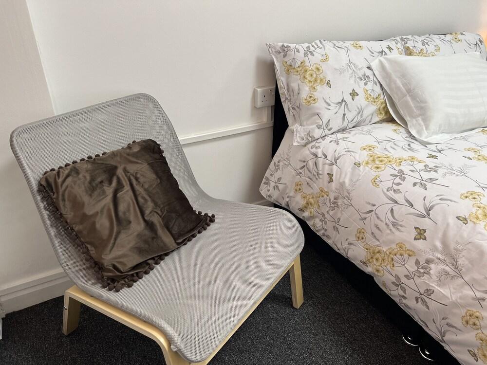 Double bed  with attached Bath & Balcony - Tap to explore photos