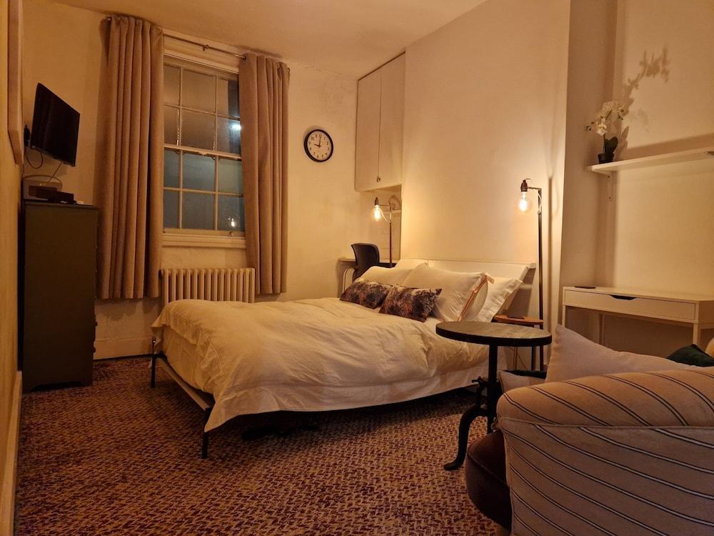 Charming Studio Sleeps 2 - Kentish Town Nwlondon