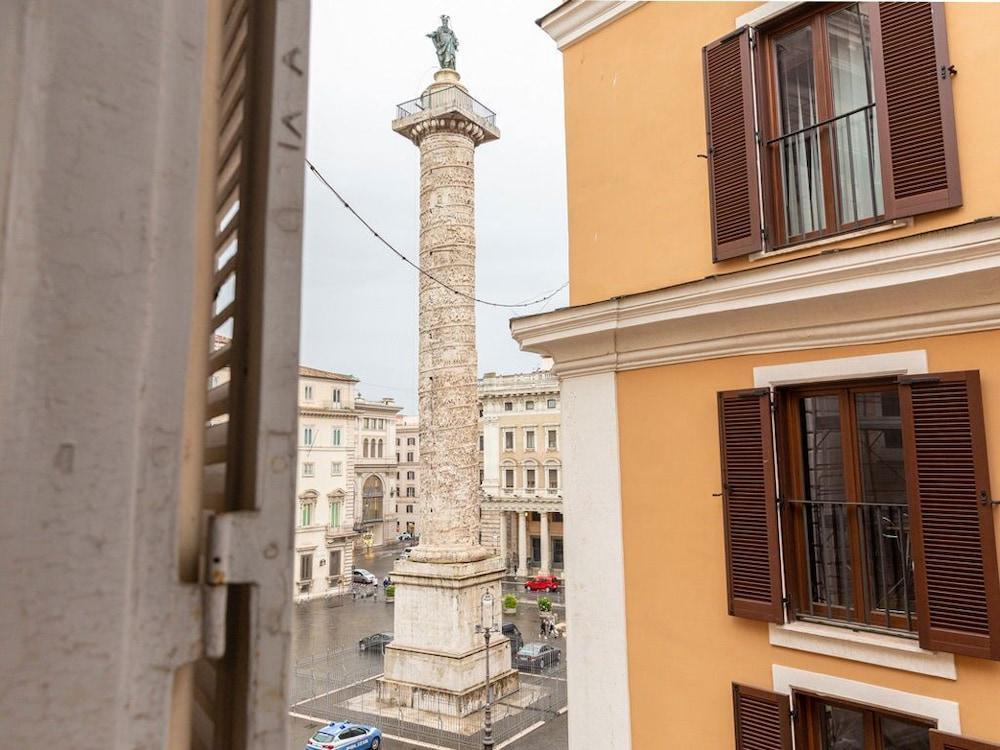 The Couper Colonna - Tap to explore photos