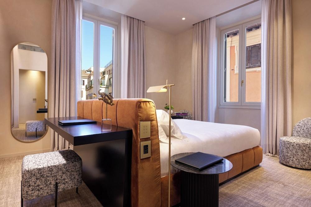 Borghese Contemporary Hotel Room Type - Trendy Deluxe