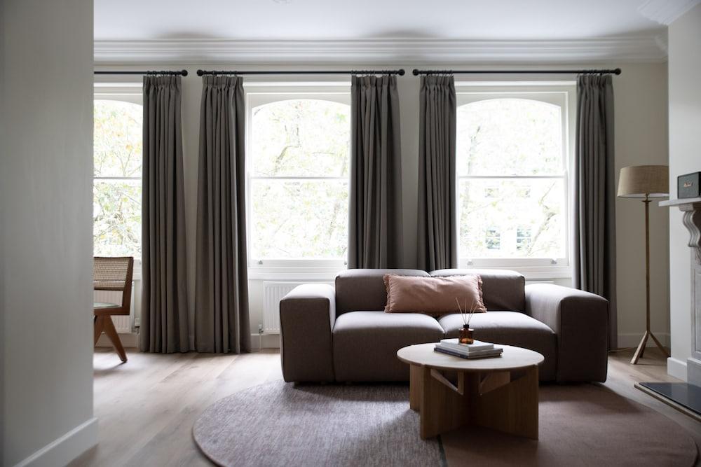 Gulaid House Knightsbridge by Bob W London - Tap to explore photos
