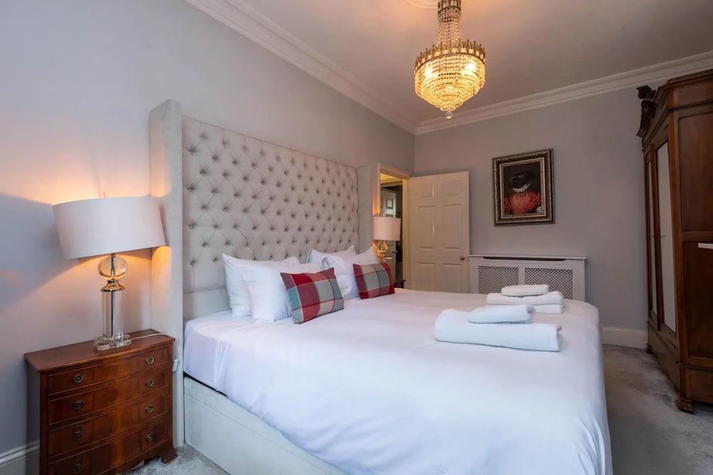 Beautiful Unique Flat in Peckham - Tap to explore photos