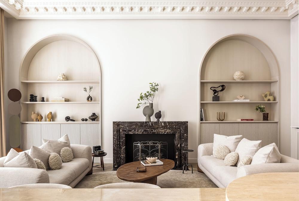 HIGHSTAY - Luxury Serviced Apartments - Louvre - Tap to explore photos