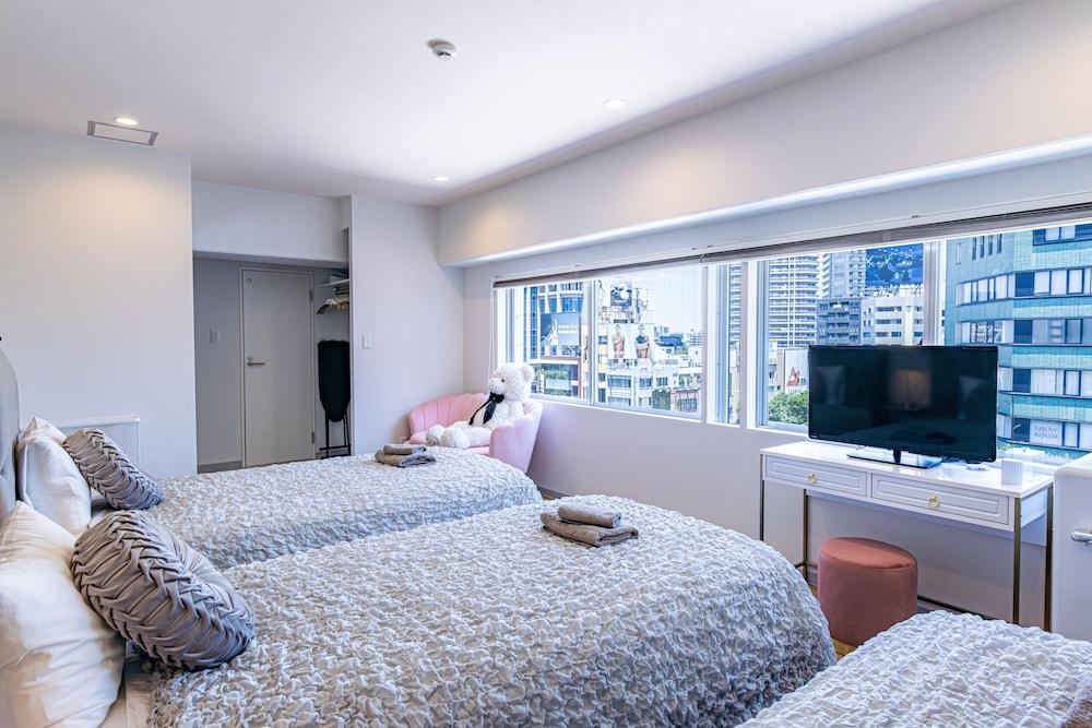 INN THE OMOTESANDO Room Type - City Triple Room, Non Smoking, City View (701) INN THE OMOTESANDO Room Type - City Triple Room, Non Smoking, City View (701)
