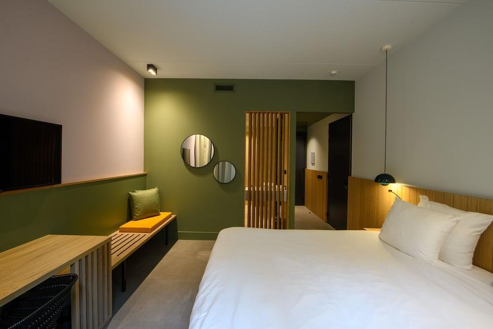 Hotel & Wellness Zuiver - Tap to explore photos