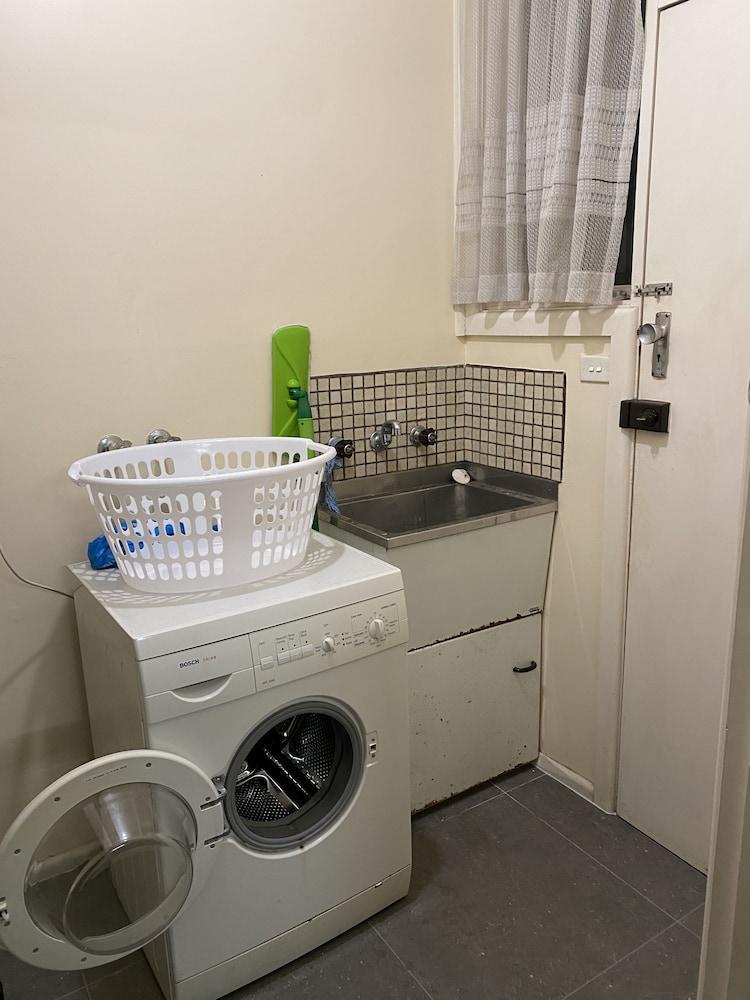 Doncaster Westfield Airbnb Shared House - Tap to explore photos