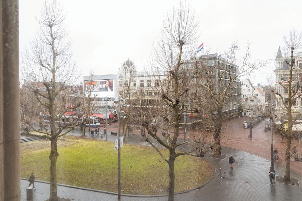 City Hotel Rembrandt Square - Tap to explore photos