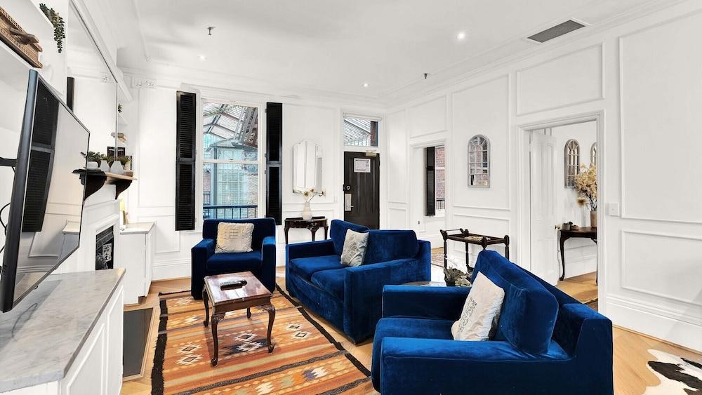 Gordon House Apartments Room Type - Family Apartment, 2 Bedrooms Gordon House Apartments Room Type - Family Apartment, 2 Bedrooms