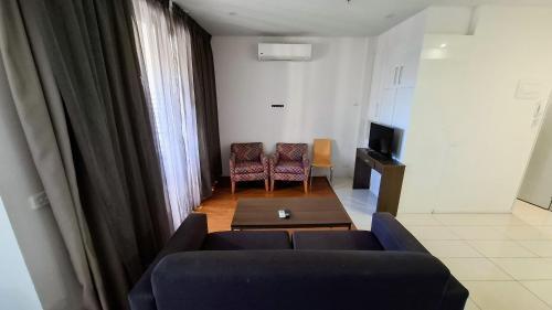 Exodus Dandenong Apartment Hotel - Tap to explore photos