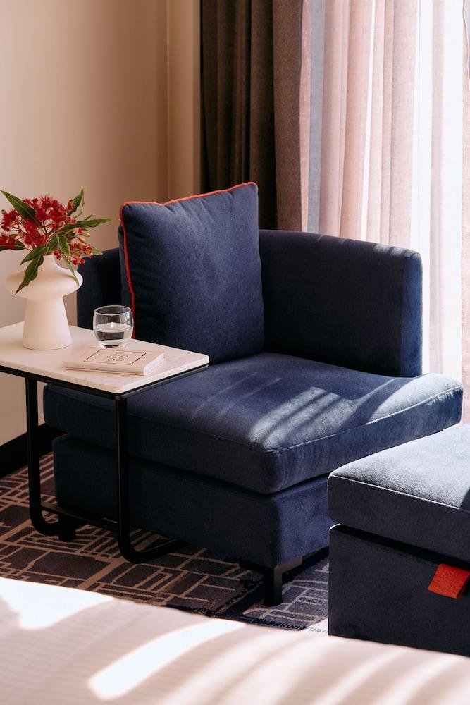 Mercure Melbourne Doncaster Room Type - Deluxe Double Room with Two Double Beds