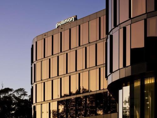 Pullman Sydney Penrith - Tap to explore photos