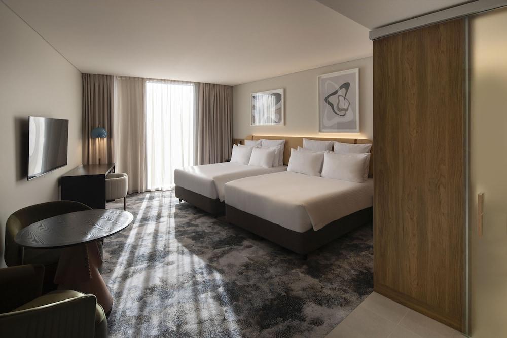 Pullman Sydney Penrith Room Type - Junior Suite with 2 queen beds