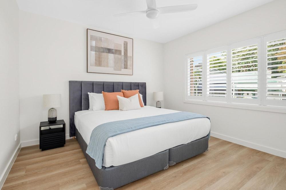 Urban Rest Neutral Bay Apartments - Tap to explore photos