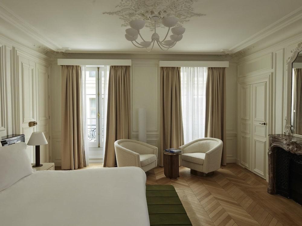 Maison Delano Paris Room Type - Junior Suite, 1 King Bed