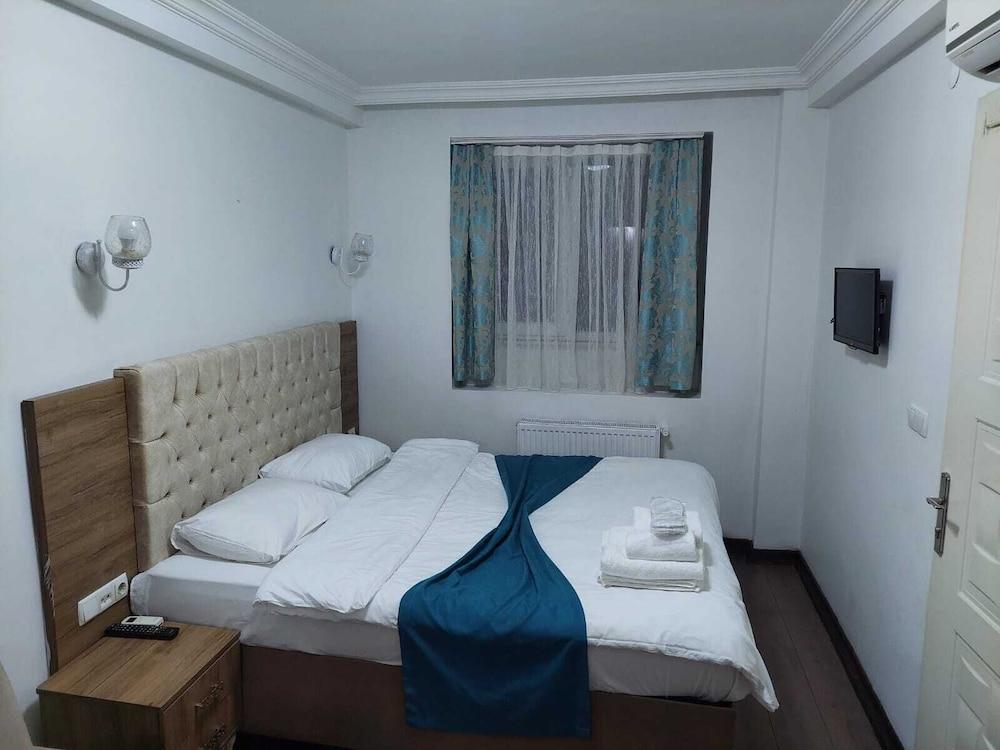 TAKSIM SEM HOTEL Room Type - Standard Room