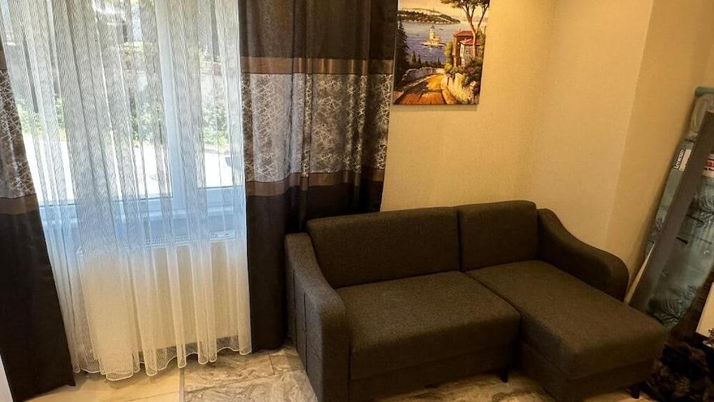 Mar Boutique Apartment - Tap to explore photos