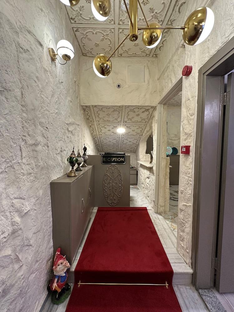 Ethnica Suites