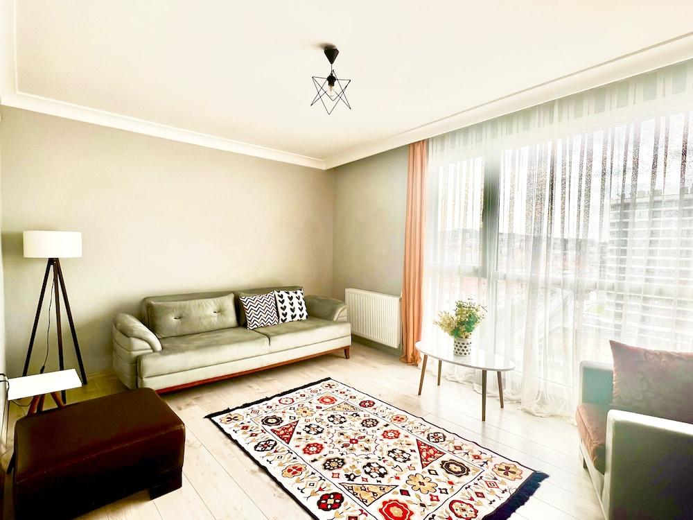 Perfect Lake view Entire Apartment - Tap to explore photos