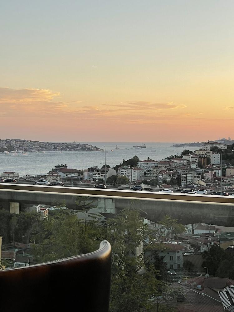 Mona Bosphorus Room Type - Superior Room With Sea View