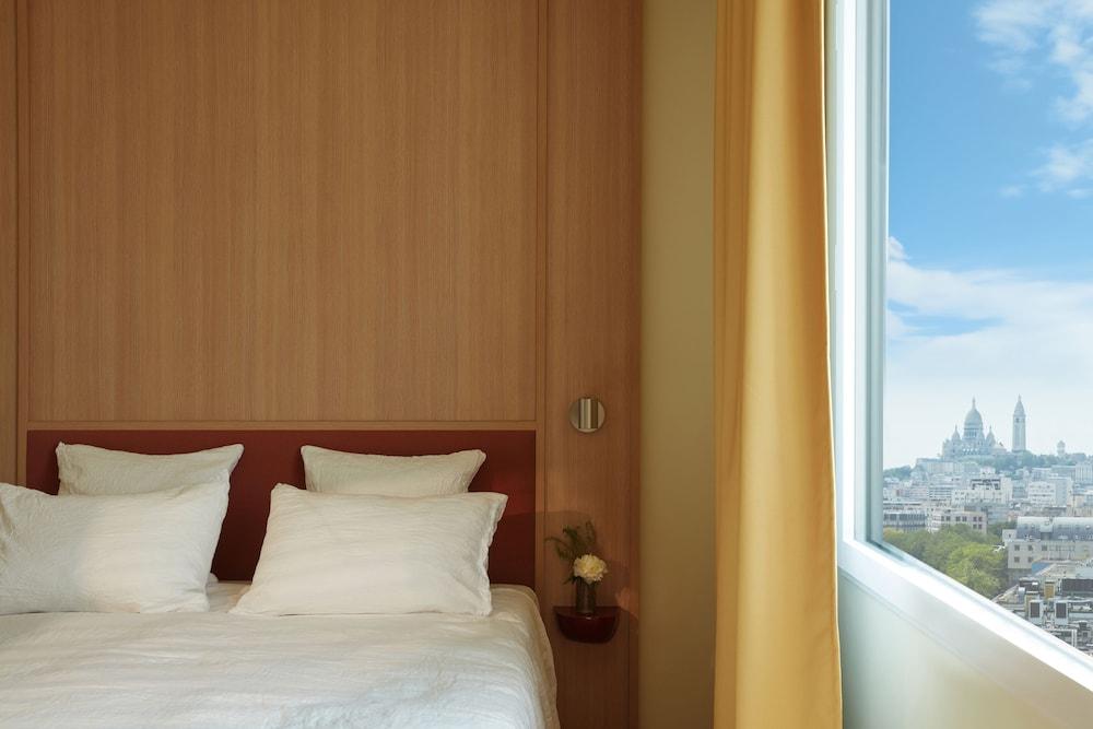 OKKO Hotels Paris Rosa Parks - Tap to explore photos