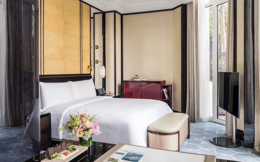 The Peninsula Istanbul Room Type - Grand Deluxe Room With Garden, 1 King Bed