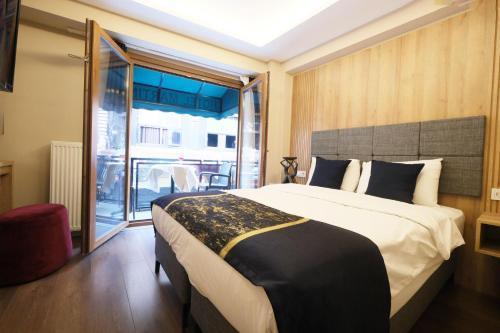 Hotel Martin Room Type - Deluxe Double Room with Balcony