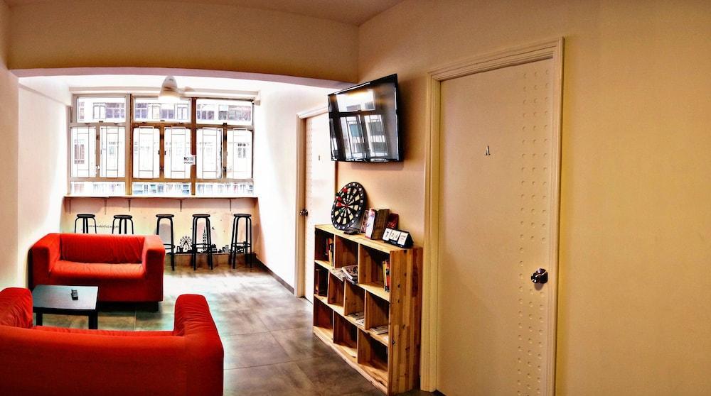 Rainbow Lodge HK - Hostel