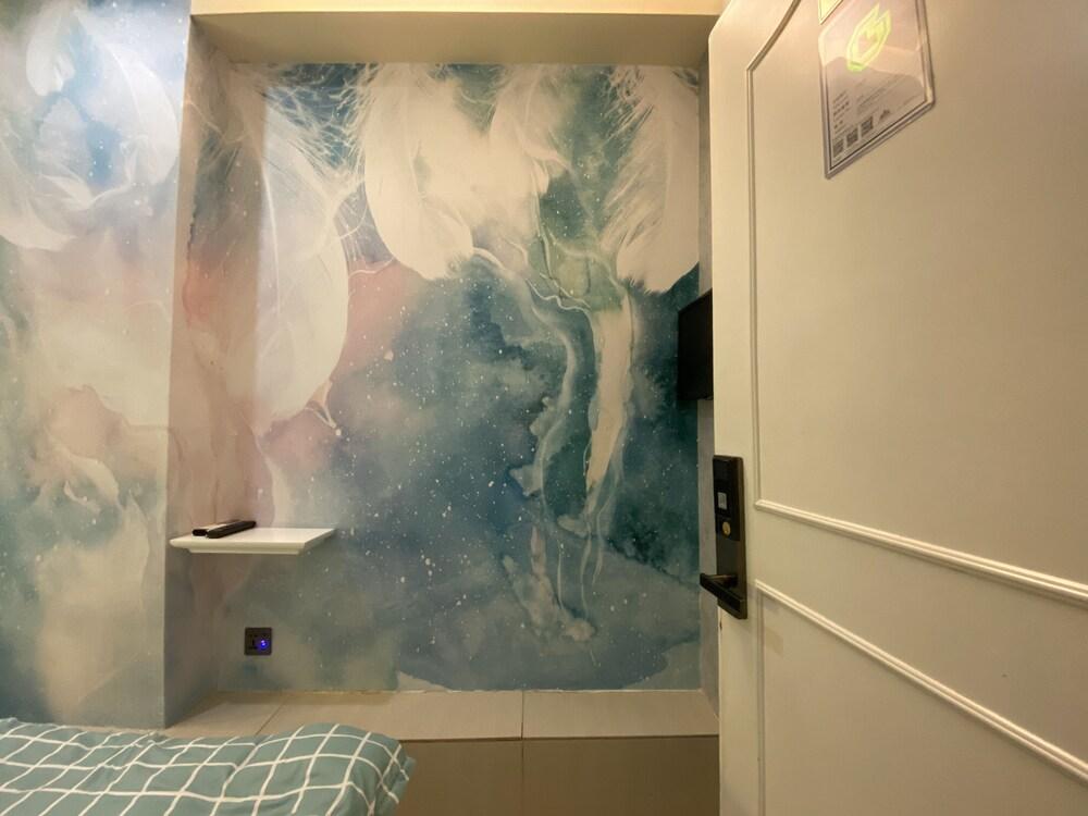 Guest House Conext - Tap to explore photos