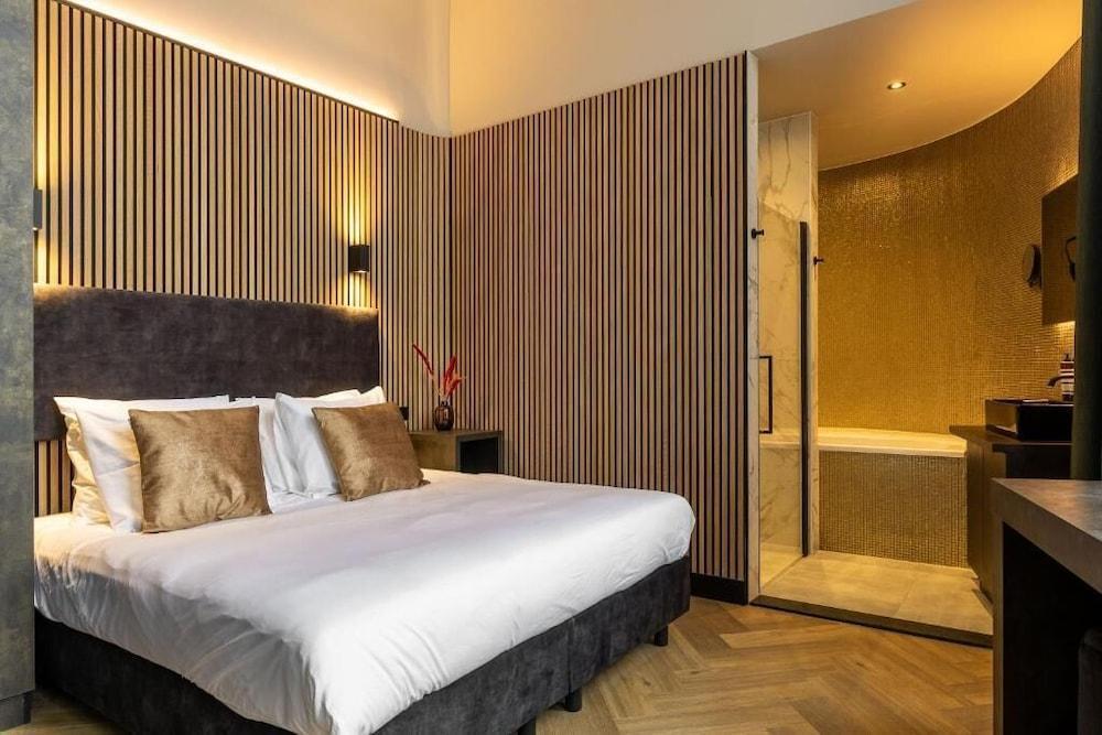 Monument Hotel Room Type - Deluxe Room