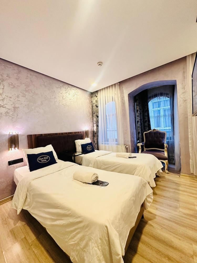 Taxim Alyon Suite Hotel Room Type - Luxury Twin Room, City View