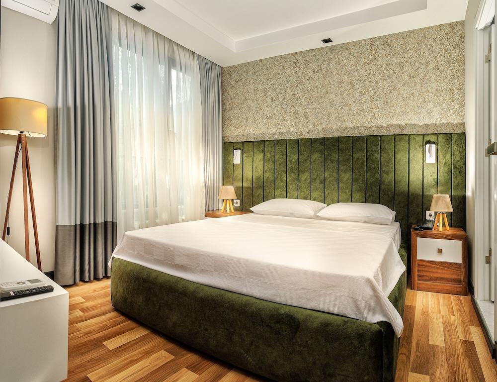 La Mia Suites Room Type - Standard Studio