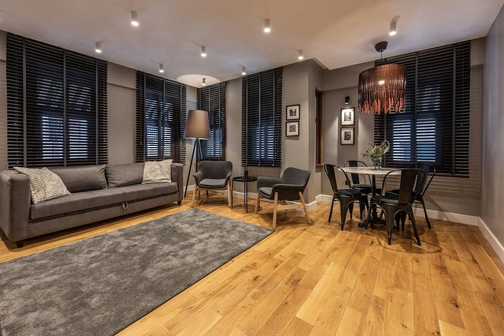 Bguest Pera Suites Room Type - Romantic Suite