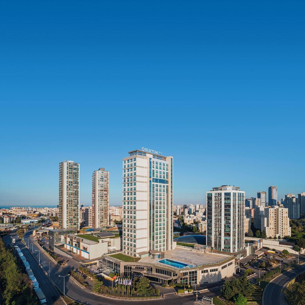 Selectum City Atasehir - Tap to explore photos