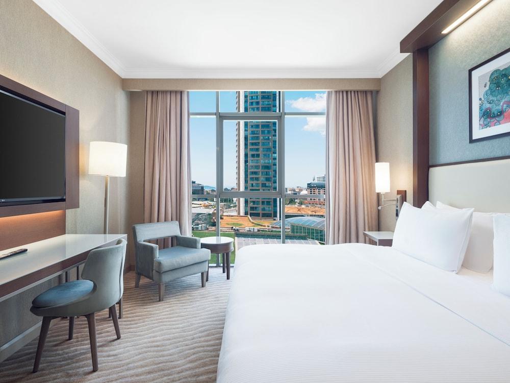 Selectum City Atasehir Room Type - Premium Room, 1 King Bed, Sea View