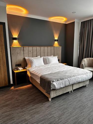 HOME PLUS Hotel