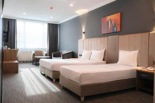 HOME PLUS Hotel Room Type - Deluxe Triple Room
