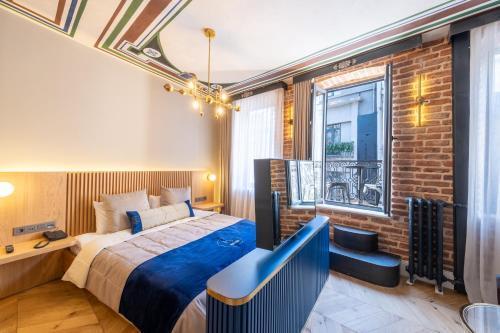 Hotel Balo Room Type - Suite with Balcony
