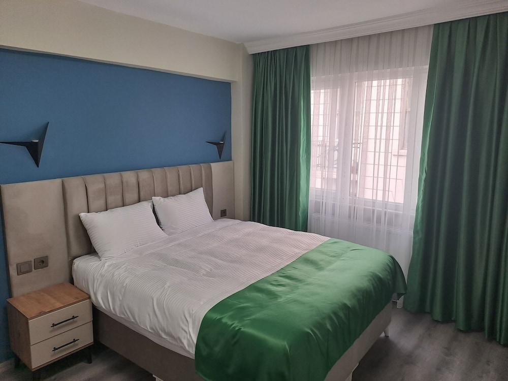 Taksim Nida Flats