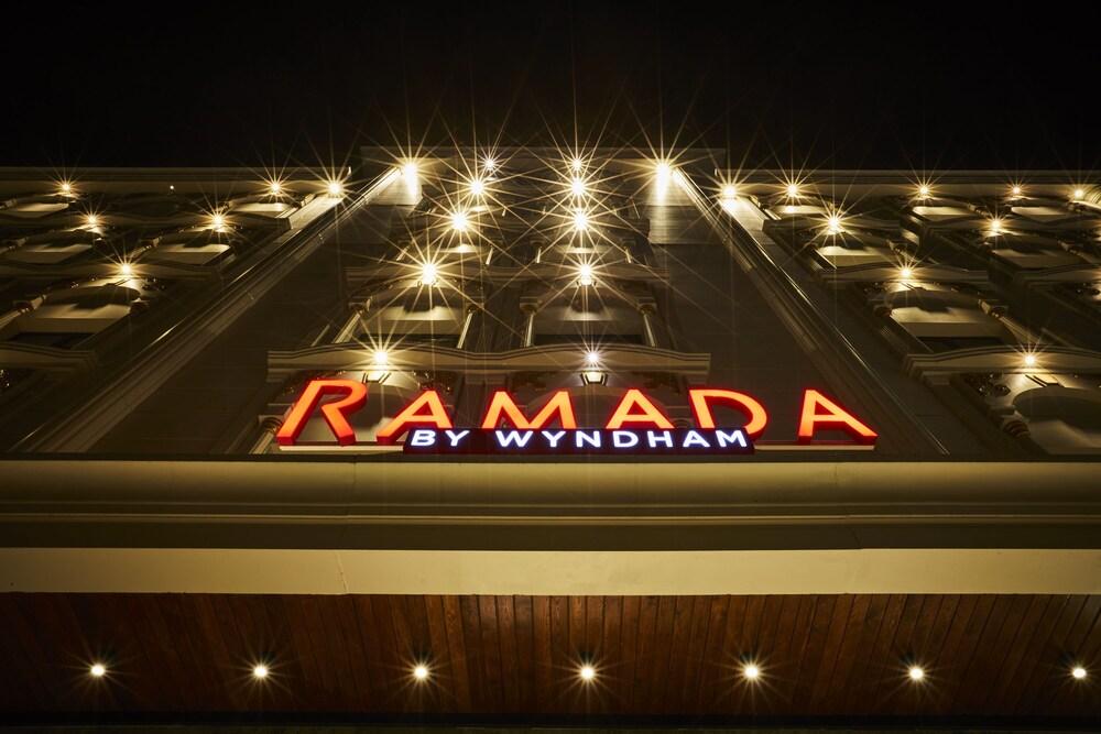 Ramada By Wyndham Umraniye - Tap to explore photos